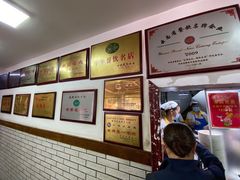 -建新园过桥米线(宝善街店)