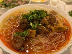 -犇逸·乐山跷脚牛肉·四川现炒(览海店)