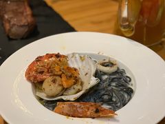 海鲜烩墨鱼汁意面-SimplyTimes鎏金食堂