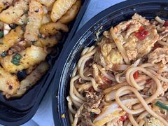 -云海肴·汽锅鸡·云南菜(天山百盛优客店)