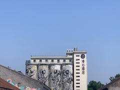 -云间粮仓