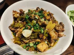 -廖师傅大蒜炒腊肉(袁家岭店)