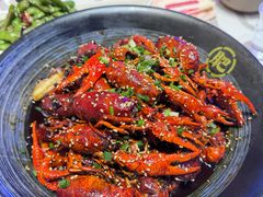 -肥肥虾庄·金牌油焖大虾(首义路店)