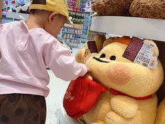 -名创优品(万达广场河东店)