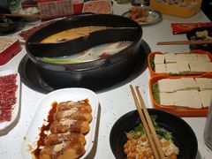 -钢管厂五区小郡肝串串香(奥克斯广场锦城万达店)