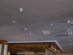 -八府香鸭·啫啫煲(华山路店)