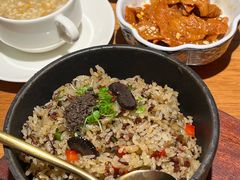 黑松露炒饭-庆春朴门
