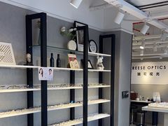 -瑞司视光眼镜·蔡司战略合作眼镜店(新街口店)
