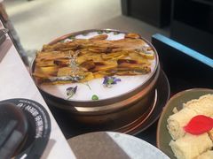 -芸山季·云南野生菌火锅(人民广场来福士店)