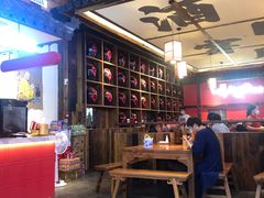 -先启半步颠小酒馆(白麓里店)