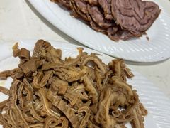 酱牛肉-松花湖水饺(新濠天地店)
