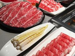 -海底捞火锅鲜切牛肉主题店(长寿路店)
