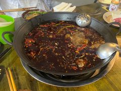 -黄潇洒老火锅(九眼桥宏济巷店)