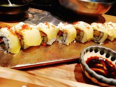 芒果炸虾芝士卷-黑牛の店·和牛烧肉(大悦城店)