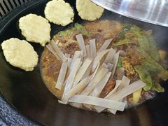 -70後铁锅炖(坡博总店)