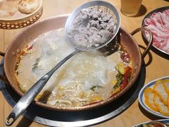 -洱火云南酸菜牛肉火锅(石景山当代商城店)