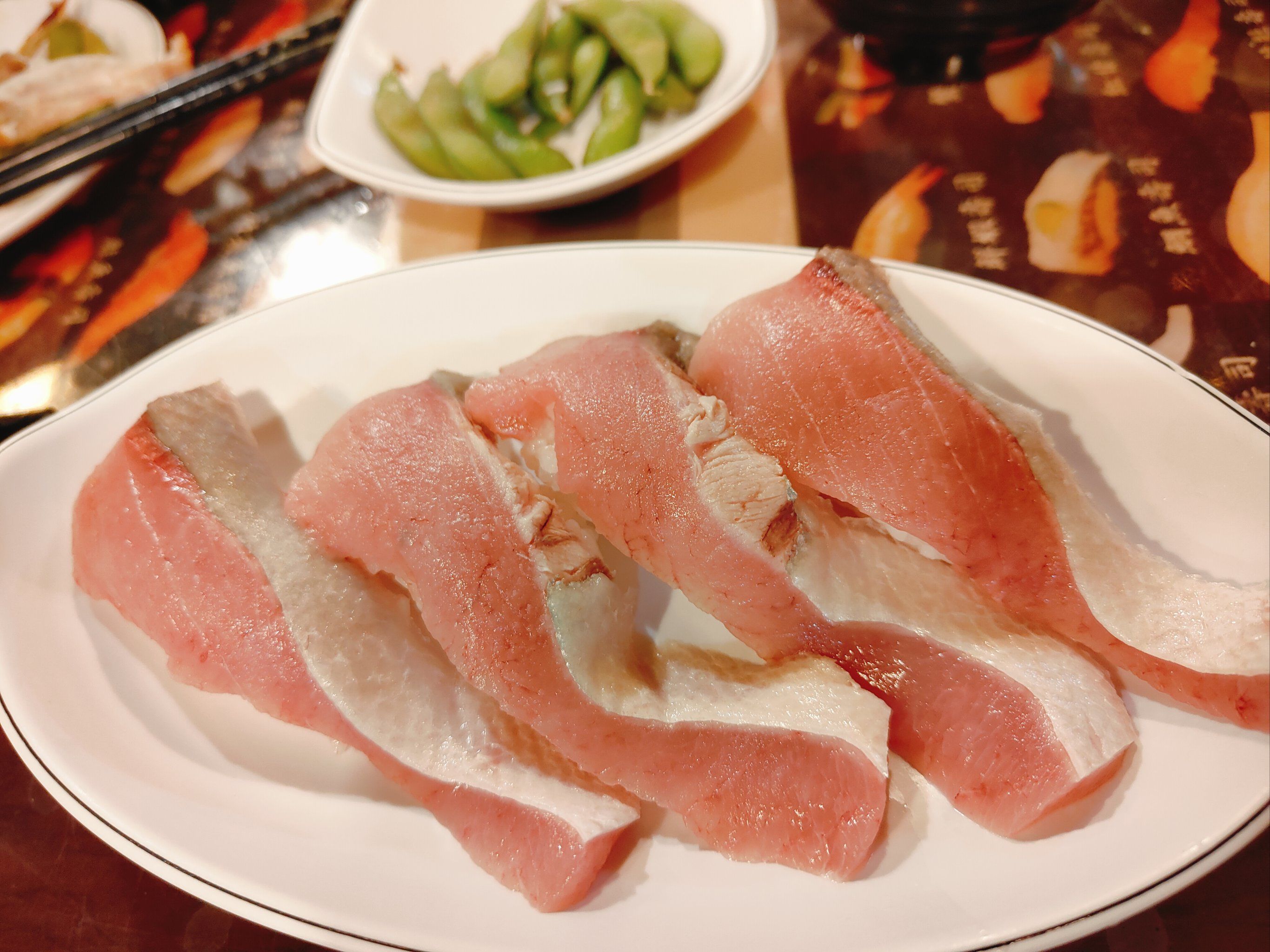 朝思暮想的生鱼片,回到台湾可以没有压力的