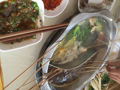 -袁记串串香(泉水轻轨站店)
