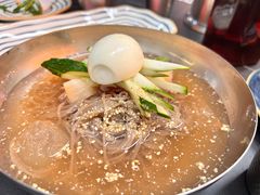 -许哥东北烧烤·铁丳烤串·宫后夹肉(繁花中心店)