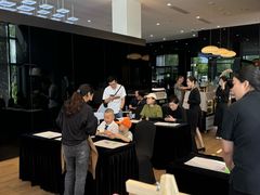 -奔驰上海利星(七宝店)