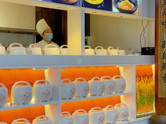 -阿瓦山寨·湘菜现炒·剁椒鱼头王(咸阳总店)