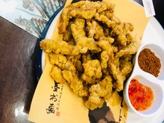 成都小酥肉-川流不息·地道川菜·小龙虾(松东路店)