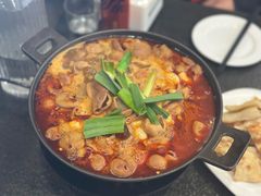 湘味肥肠火锅-湘肠香火锅店(团结湖店)