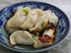 鲜肉煎饺-无名氏宵夜小摊(祝家三姐妹馄饨店)