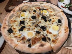 黑松露蘑菇pizza-MOMENTI手工意面(晶耀前滩店)