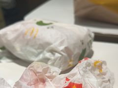 -麦当劳(上海虹桥站30B检票口楼上)