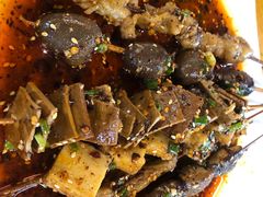 -八一路好吃街(雨田商务大厦店)