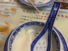 -广信牛奶甜品世家(台东店)