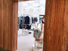 -Acne Studios(芮欧百货店)
