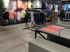 -百联临沂购物中心(临沂路店)