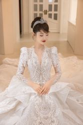 -洋洋婚纱品牌集合店