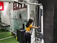 -汗水空间私教健身连锁(SM广场店)