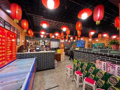 大堂-小火炕铁锅炖鱼