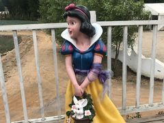 -紫海香堤香草艺术庄园