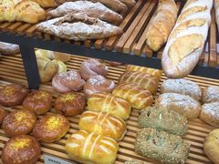 -焙丽拾光(麦凯乐直营店)