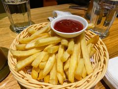 -LENBACH兰巴赫西餐啤酒坊(大连东港店)