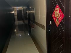 -Yolo私汤温泉设计师酒店(重庆南滨路店)