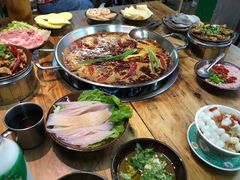 -老街·稳拈老火锅(海椒市店)