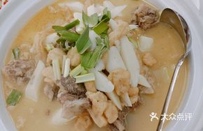 Pork Rib and Yam Stewed with Tofu Puffs