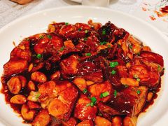 红烧长江鮰鱼-老人和饭店(打浦路店)