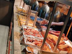 -金滏山烤肉·海鲜·火锅自助餐厅(襄阳万达店)