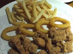 -JINNS锦时 steak&pizza(浸信会礼拜堂旧址店)