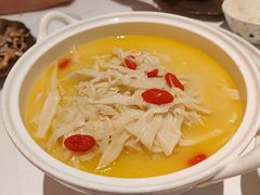 -桂满陇·江南茶餐厅·蟹黄小笼汤包(中山公园店)