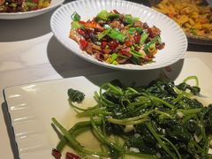 -雀蓝川菜(奥体广场店)