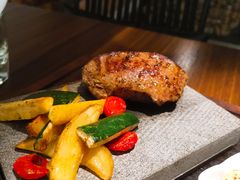 -Erman岩烧牛排(虹桥南丰城店)