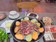 -正宗齐齐哈尔烤肉·齐牛哥鲜切炭火烤肉(杭州总店)